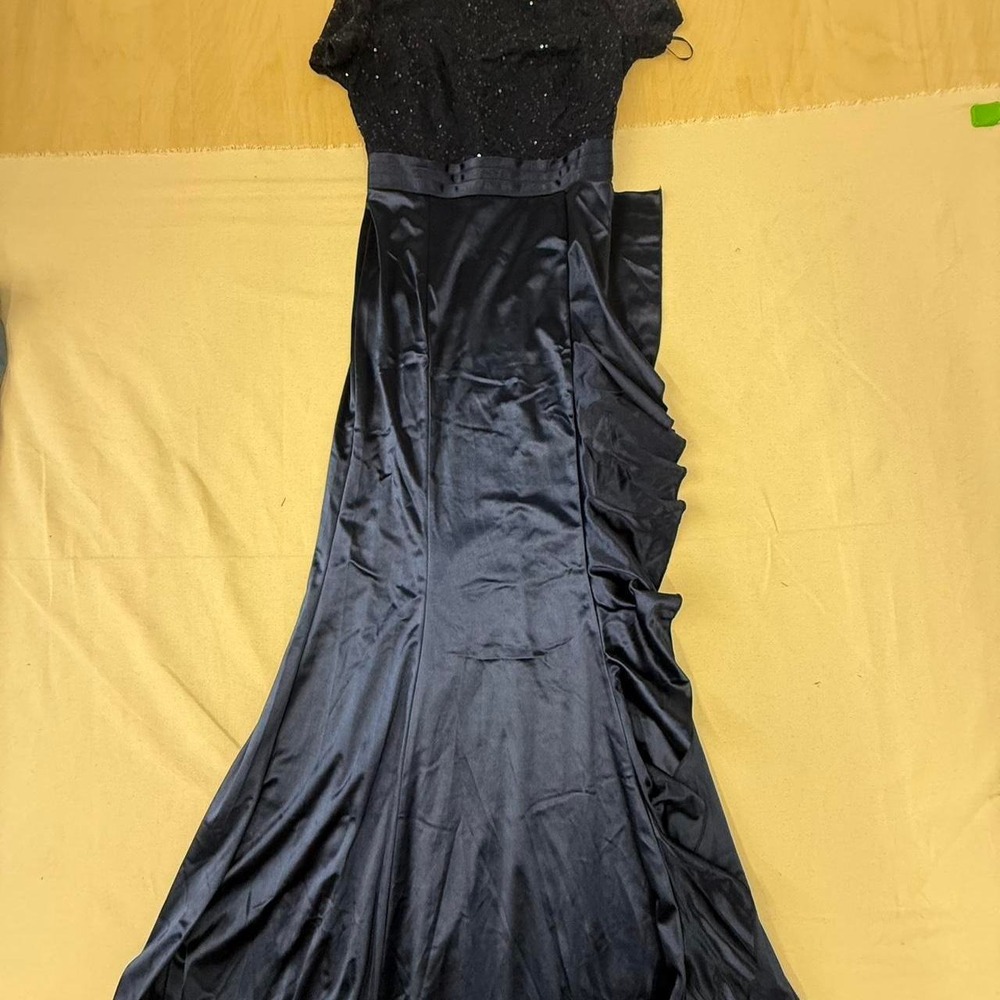 MIUSOL Navy Blue Lace Sequin Formal Gown